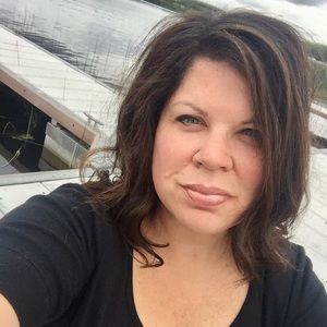 Meet your Posher, Sherry